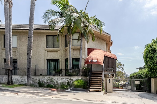 1942 Grace Ave Unit 223, Los Angeles, CA 90068 - photo 1