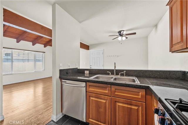 10636 Woodley Ave Unit 22, Granada Hills, CA 91344 - photo 14