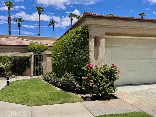76238 Honeysuckle Dr, Palm Desert, CA 92211 - photo 1