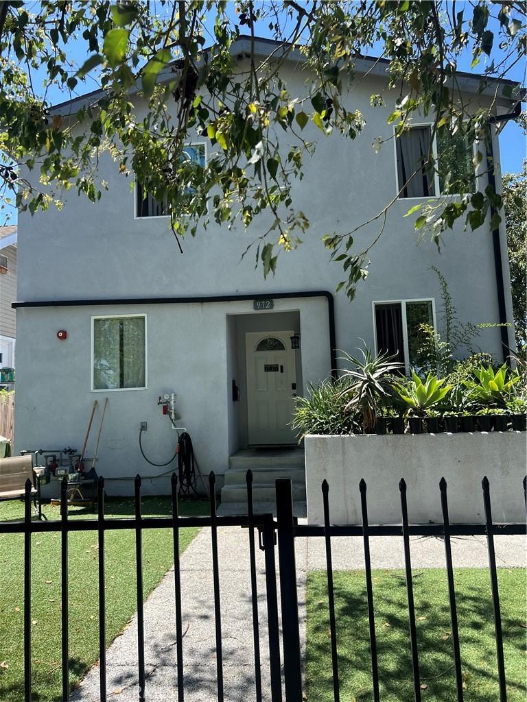 972 E 42nd Pl, Los Angeles, CA 90011 - photo 3