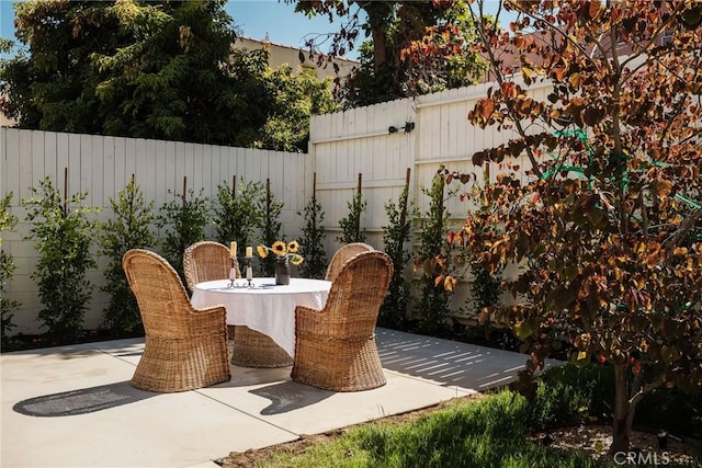 7142 Marshfield Way, Los Angeles, CA 90046 - photo 29