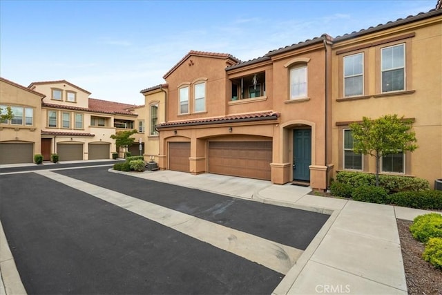 11130 Taloncrest Way Unit 14, San Diego, CA 92126 - photo 2