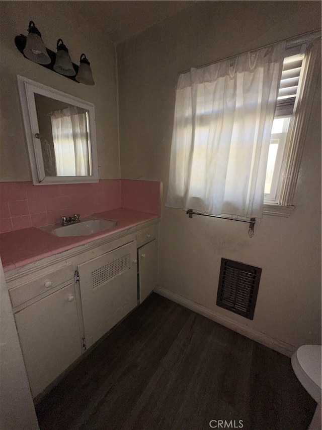 2451 Daisy Ave, Long Beach, CA 90806 - photo 17