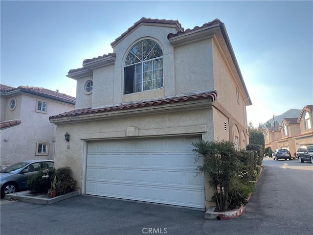 13775 Glenoaks Blvd Unit 16, Rancho Cascades, CA 91342 - photo 2