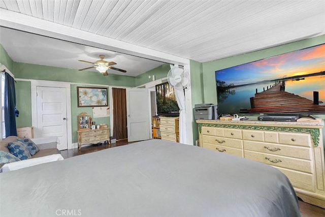 421 W 55th St, Los Angeles, CA 90037 - photo 14