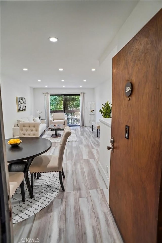 22100 Burbank Blvd Unit 254F, Woodland Hills, CA 91367 - photo 2
