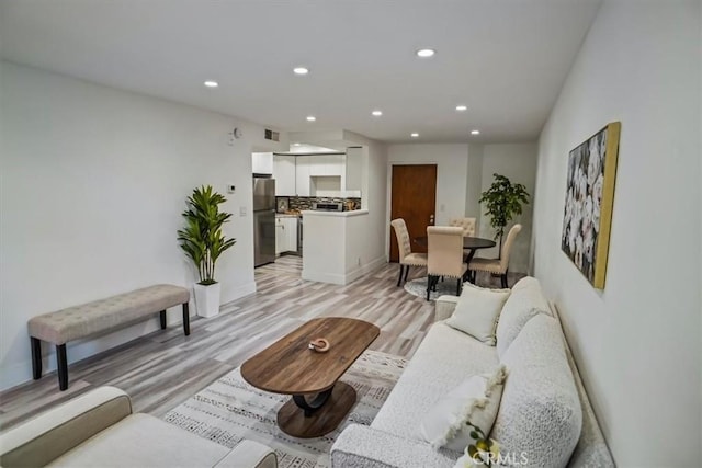 22100 Burbank Blvd Unit 254F, Woodland Hills, CA 91367 - photo 6