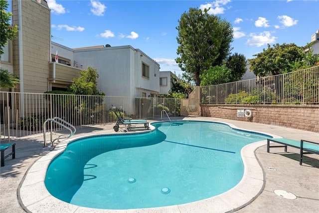 18408 Hatteras St Unit 49, Tarzana, CA 91356 - photo 29