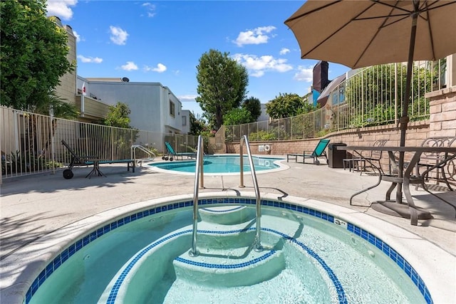 18408 Hatteras St Unit 49, Tarzana, CA 91356 - photo 27
