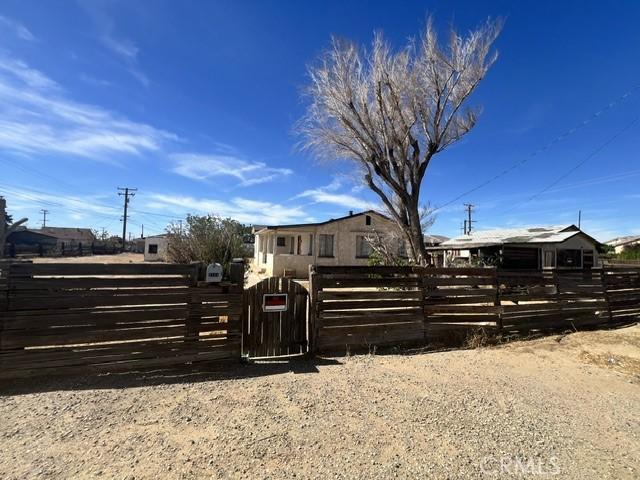 2494 Nadean, Mojave, CA 93501 - photo 1