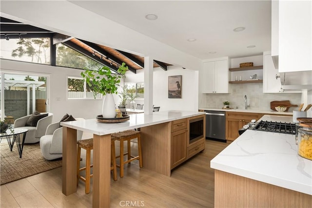 8119 Winsford Ave, Los Angeles, CA 90045 - photo 9