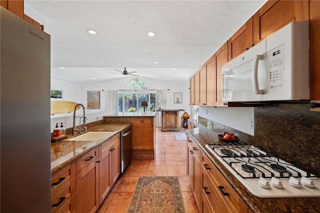 4833 Chateau Dr, San Diego, CA 92117 - photo 8