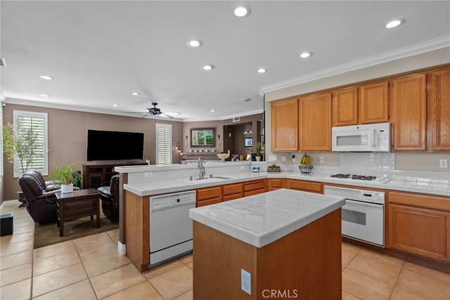 28814 Bonsai Ct, Castaic, CA 91384 - photo 23