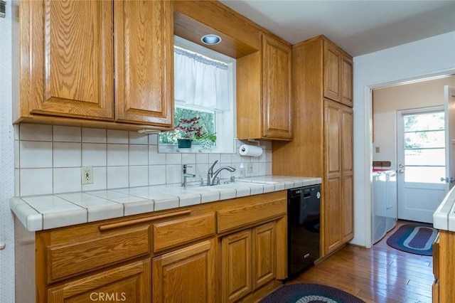 2719 Hollister Ter, Glendale, CA 91206 - photo 16