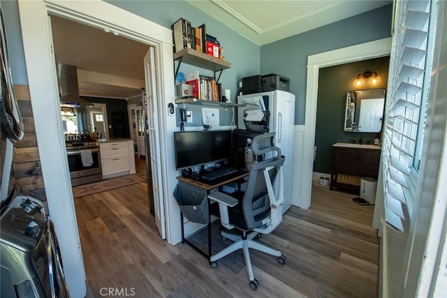 922 W 3rd St, San Pedro, CA 90731 - photo 14