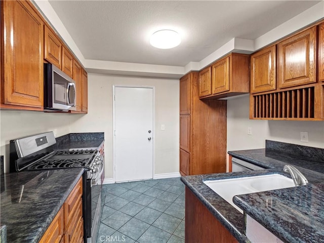 11384 Dronfield Unit 36, Pacoima, CA 91331 - photo 8