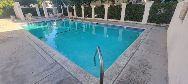 18611 Collins St Unit E33, Tarzana, CA 91356 - photo 11
