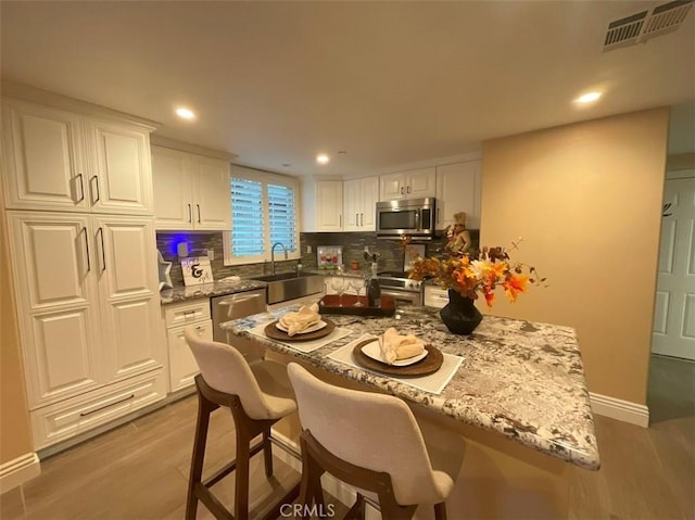 634 Green River St, Oxnard, CA 93036 - photo 11
