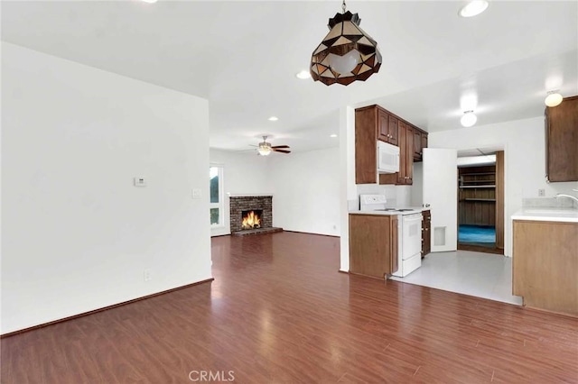 670 Wilshire Pl, Newbury Park, CA 91320 - photo 16