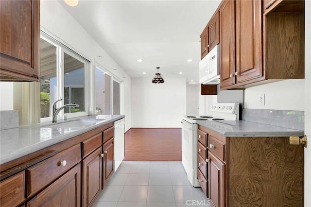 670 Wilshire Pl, Newbury Park, CA 91320 - photo 22