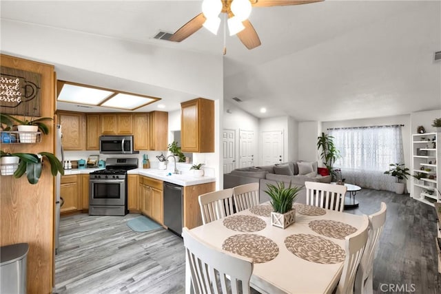 13061 Billings Ct, Victorville, CA 92395 - photo 5