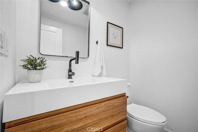 738 Amberwood Dr, Santa Ana, CA 92703 - photo 15