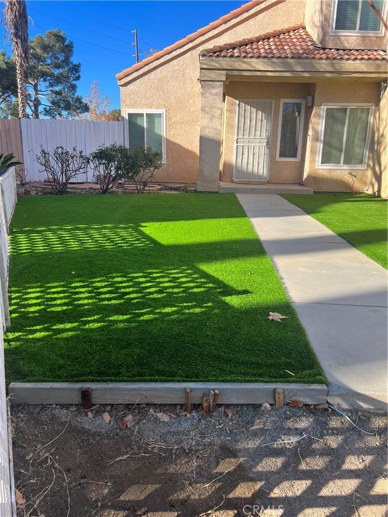 4023 Lexington Ct, Palmdale, CA 93552 - photo 1
