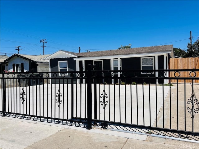 1113 S Golden W Ave, Santa Ana, CA 92704 - photo 3