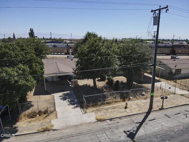1859 Kentucky St, Bakersfield, CA 93305 - photo 4
