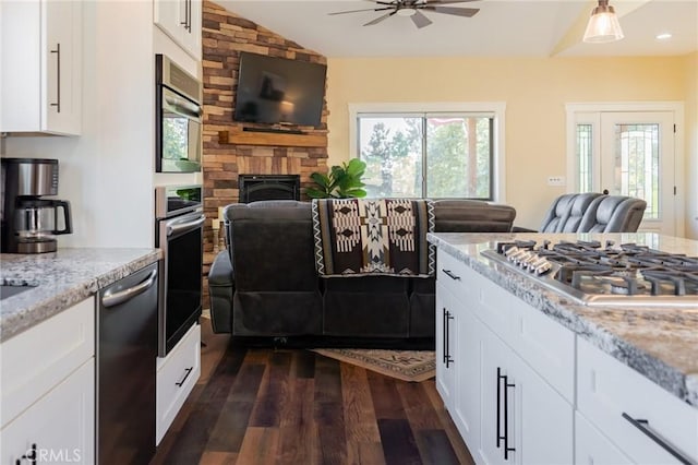 10009 Jefferson St, Yucaipa, CA 92399 - photo 28