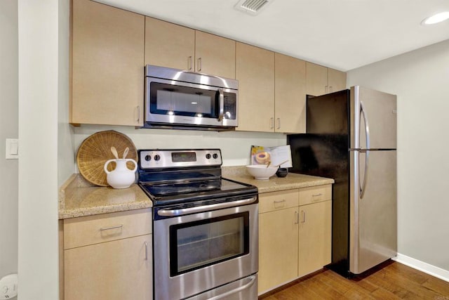 425 W Beech St Unit 417, San Diego, CA 92101 - photo 29