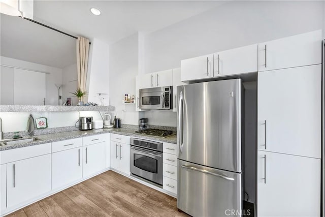 1100 Wilshire Blvd Unit 2607, Los Angeles, CA 90017 - photo 2