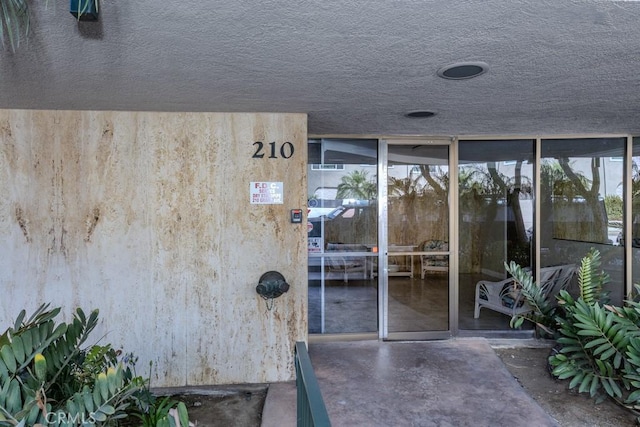 210 Grand Ave Unit 201, Long Beach, CA 90803 - photo 1