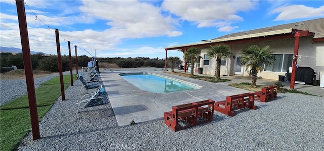 7445 Cedar St, Phelan, CA 92371 - photo 2