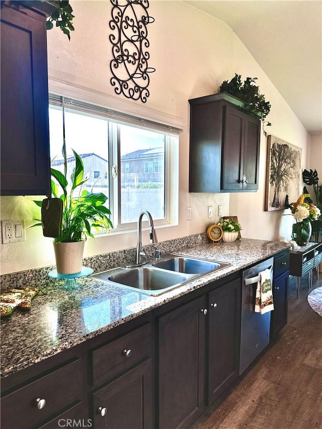 873 Canopy Ln, San Jacinto, CA 92583 - photo 8