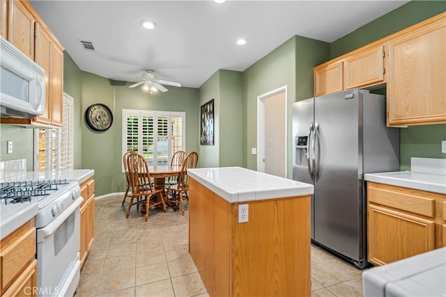 2056 Brennan Ct, Lancaster, CA 93536 - photo 14
