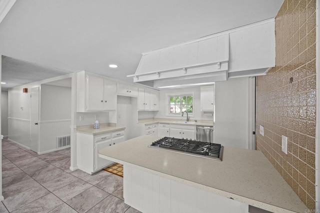 532 E Chestnut Ave, Orange, CA 92867 - photo 9