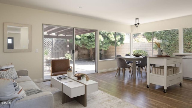 6487 Pitcairn St, Cypress, CA 90630 - photo 12