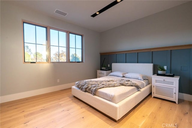 5131 Strohm Ave, Toluca Lake, CA 91601 - photo 38