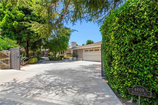 4809 Hasekian Dr, Tarzana, CA 91356 - photo 3