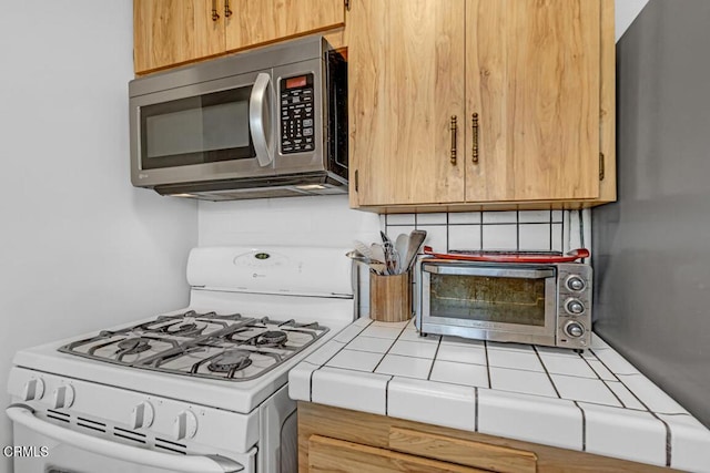 2707 Alabama St, La Crescenta, CA 91214 - photo 14