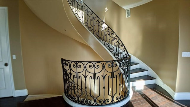 4430 Rosebank Dr, La Canada Flintridge, CA 91011 - photo 34