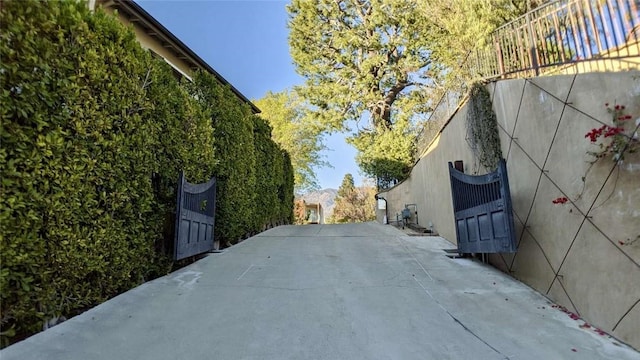 4430 Rosebank Dr, La Canada Flintridge, CA 91011 - photo 28