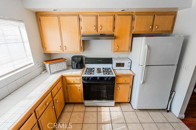 2621 S Montego Unit D, Ontario, CA 91761 - photo 9
