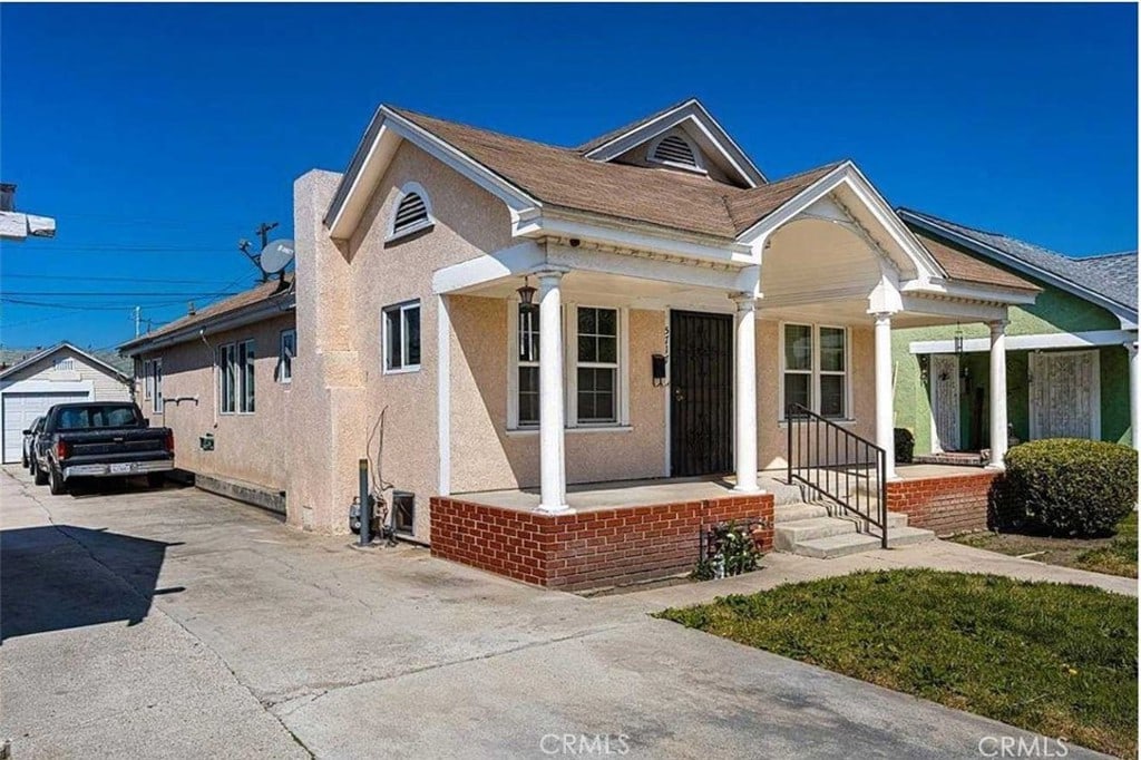 5717 4th Ave, Los Angeles, CA 90043 - photo 1