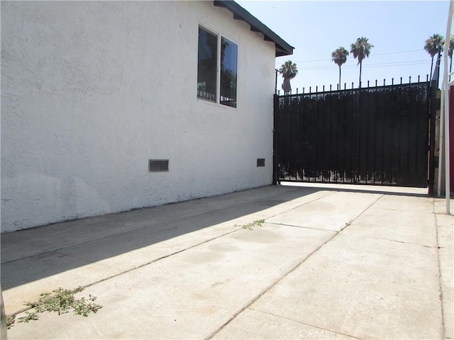 1608 E Queensdale St, Compton, CA 90221 - photo 58