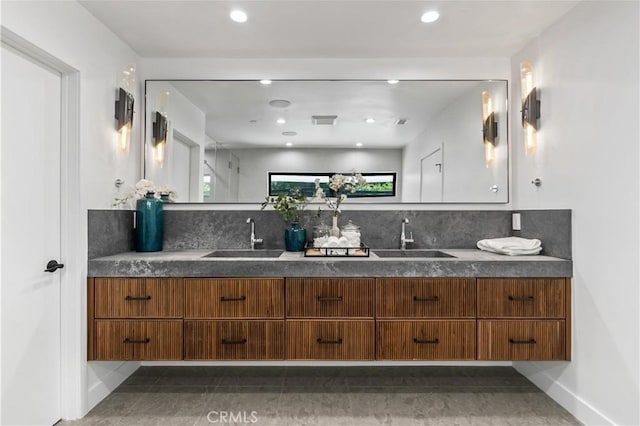 16105 Clear Oak Dr, Encino, CA 91436 - photo 24