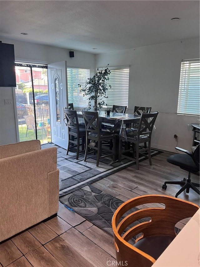 1814E 109th St, Los Angeles, CA 90059 - photo 5
