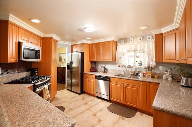 872 Huron Dr, Claremont, CA 91711 - photo 9
