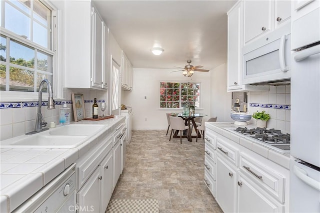2958 N Buena Vista St, Burbank, CA 91504 - photo 12